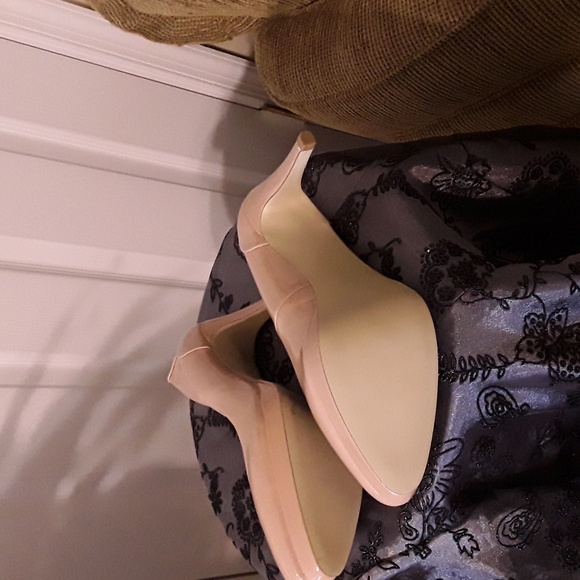 Shoes - Picture 2 of 2